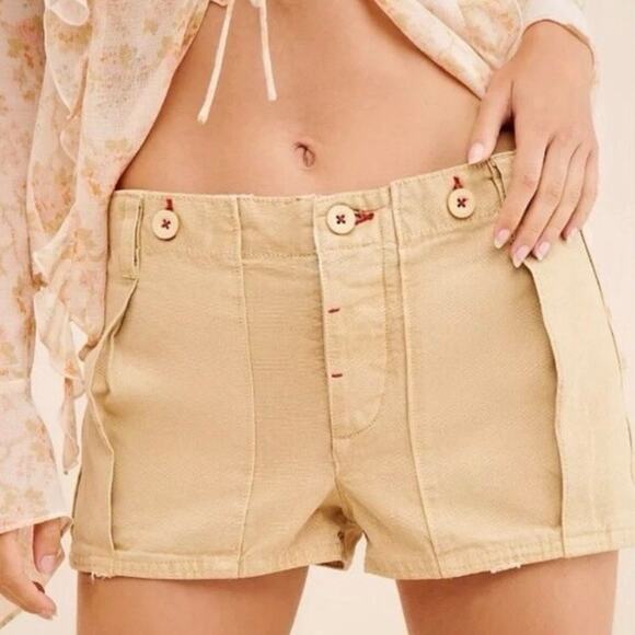 FREE PEOPLE Sz 6 All Yours Micro Mini Shorts Khaki Neutral Brown Utility Cargo - Picture 5 of 5